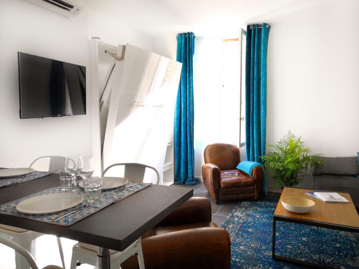 Beautifully Bright Apartment In Old Town Saint Tropez Bagian luar foto